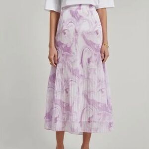 NWT! Ganni Watercolor Pleated Georgette Skirt Orchid Bloom. Size 38